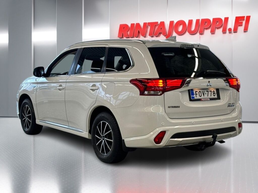 Mitsubishi Outlander PHEV 2017 Valkoinen