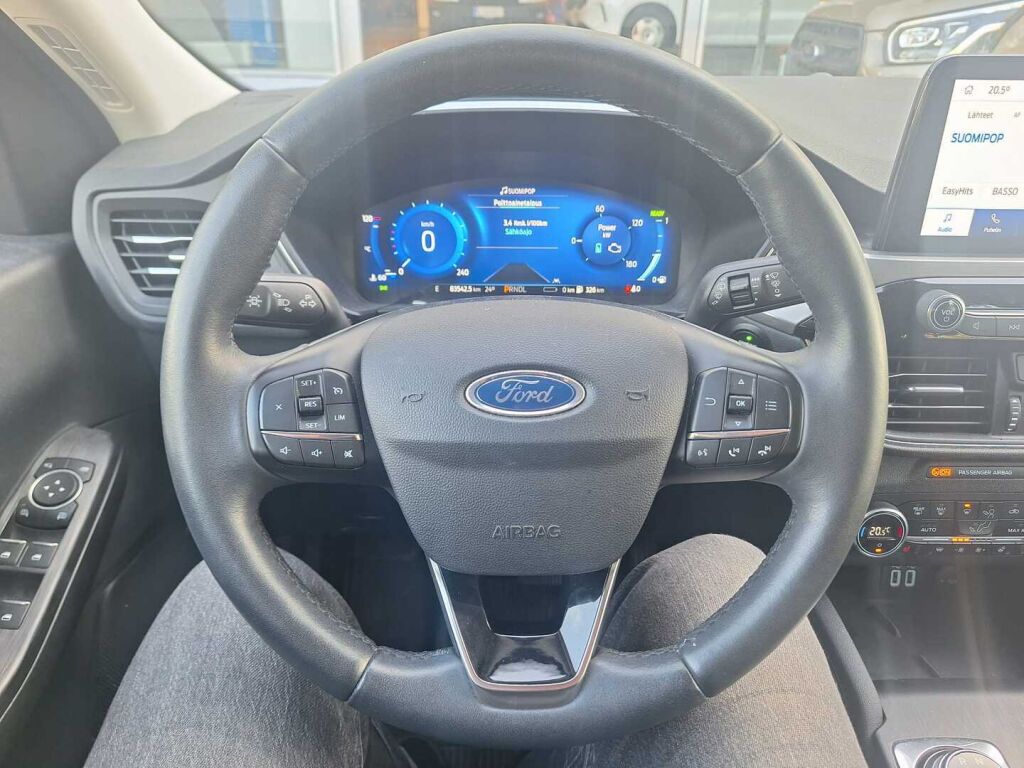 Ford Kuga 2021 Harmaa