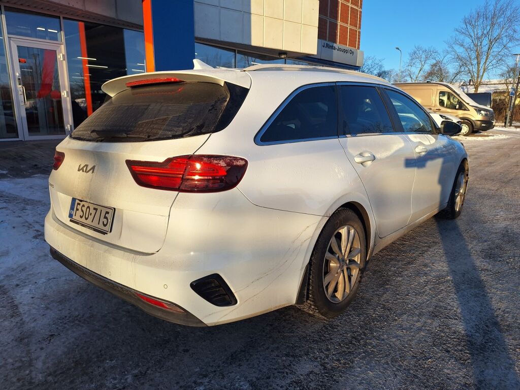 Kia Ceed 2022 Valkoinen