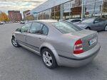 Skoda Superb 2008 Ruskea (beige)