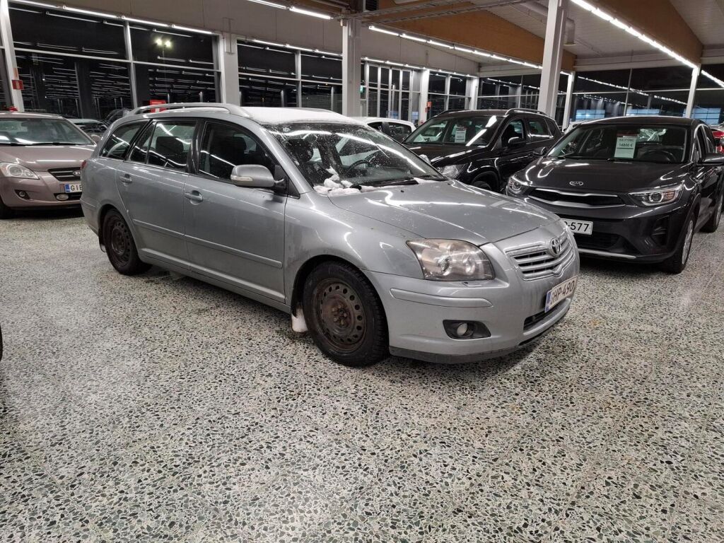 Toyota Avensis 2007 Hopea