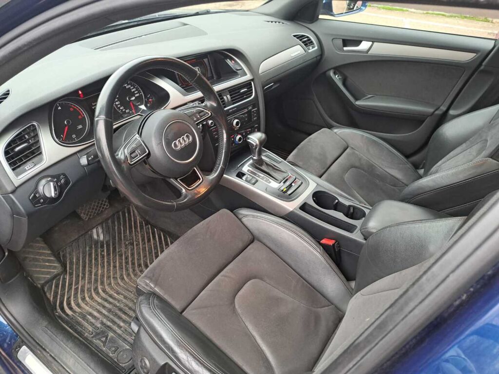 Audi A4 allroad quattro 2014 Sininen