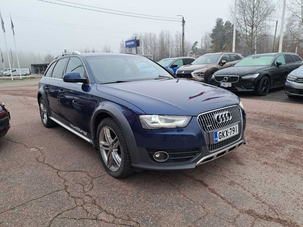 Audi A4 allroad quattro 2014 Sininen