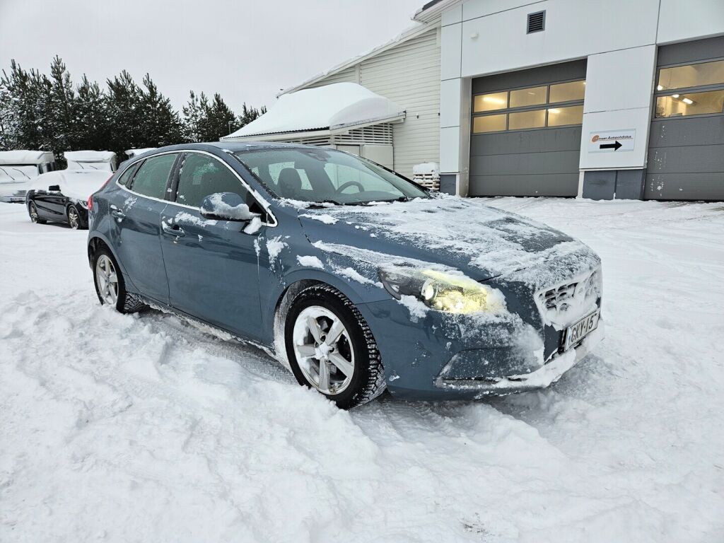 Volvo V40 2013 Sininen