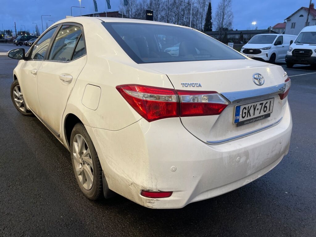 Toyota Corolla 2014 Valkoinen