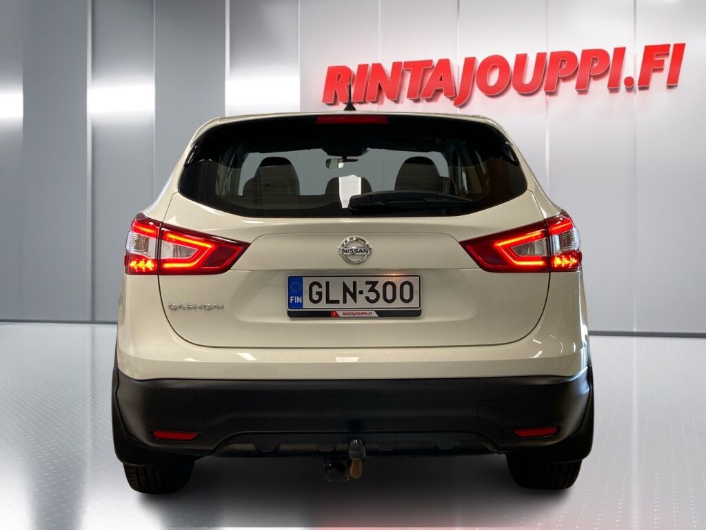 Nissan Qashqai 2015 Valkoinen