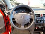 Mercedes-Benz A 2000 Punainen