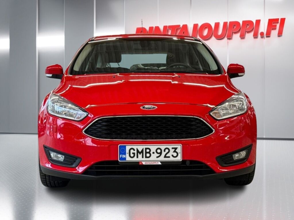 Ford Focus 2016 Punainen