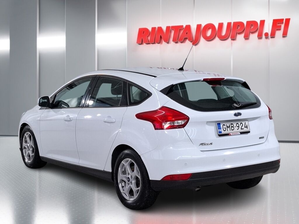 Ford Focus 2016 Valkoinen