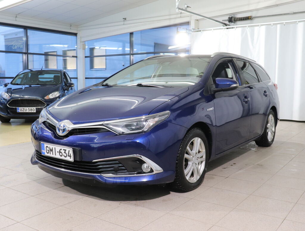 Toyota Auris 2016 Sininen