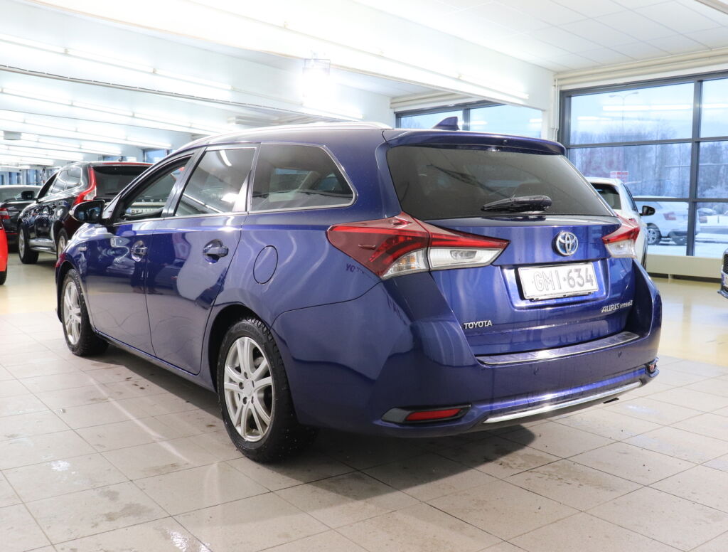 Toyota Auris 2016 Sininen