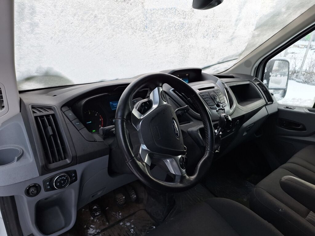 Ford Transit 2019 Valkoinen