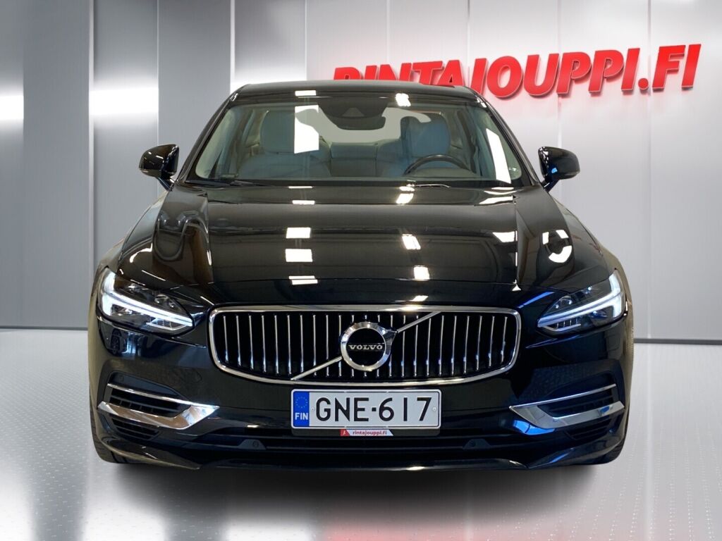 Volvo S90 2019 Musta