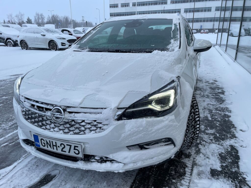 Opel Astra 2020 Valkoinen