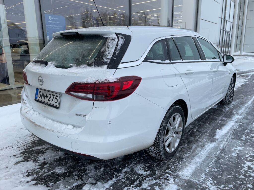 Opel Astra 2020 Valkoinen