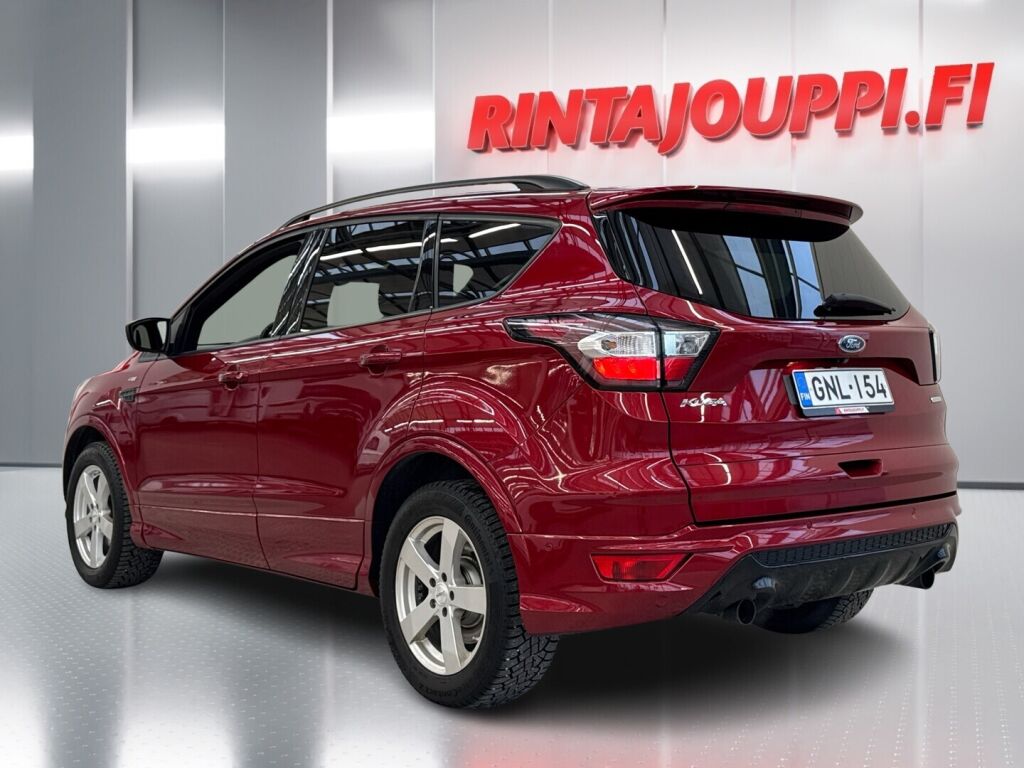 Ford Kuga 2017 Punainen