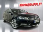 Volkswagen Passat 2012 Musta