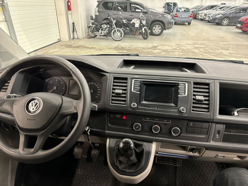 Volkswagen Transporter 2019 Valkoinen