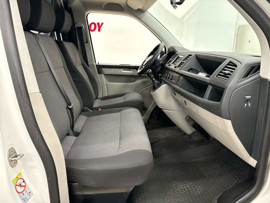 Volkswagen Transporter 2019 Valkoinen