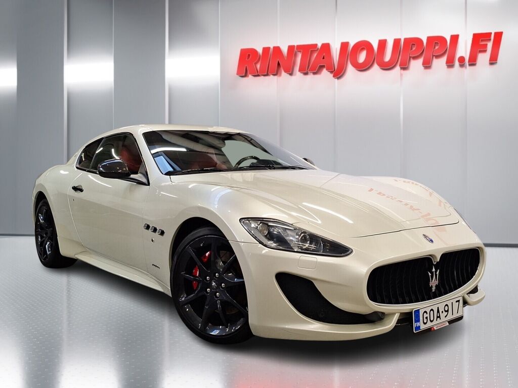 Maserati GranTurismo 2013 Valkoinen