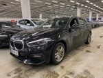 BMW 118 2021 Musta