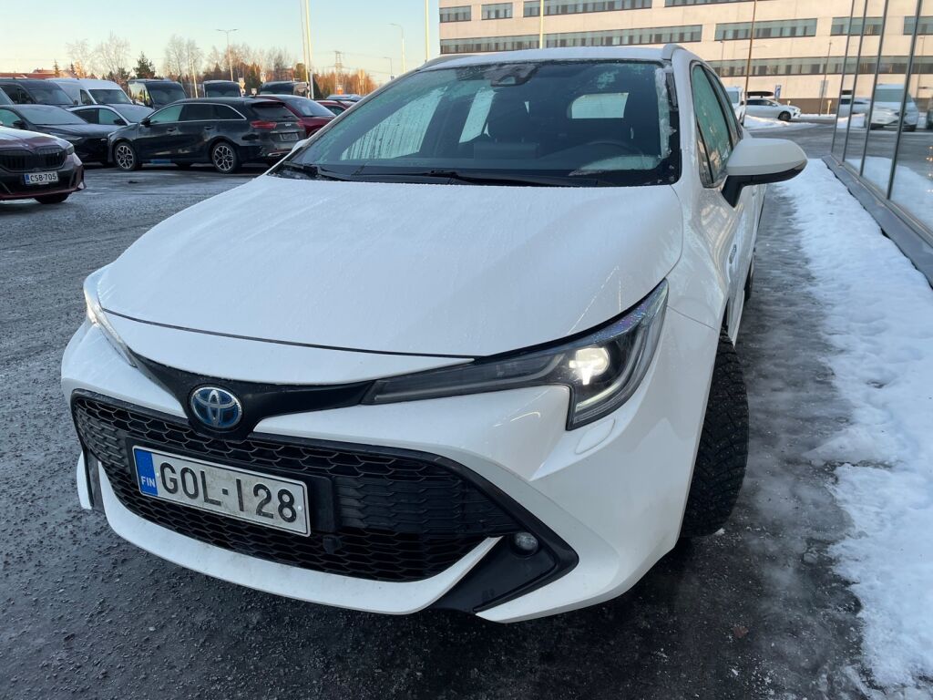 Toyota Corolla 2021 Valkoinen