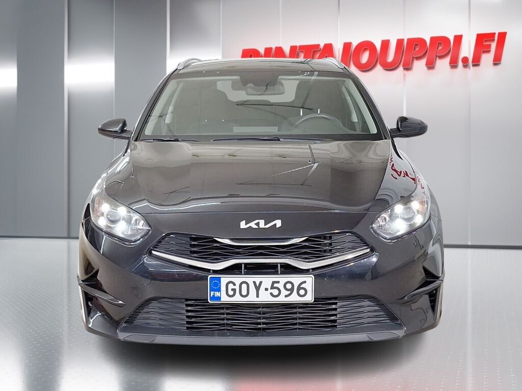 Kia Ceed 2022 Musta