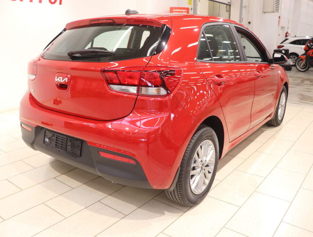 Kia Rio 2024 Punainen