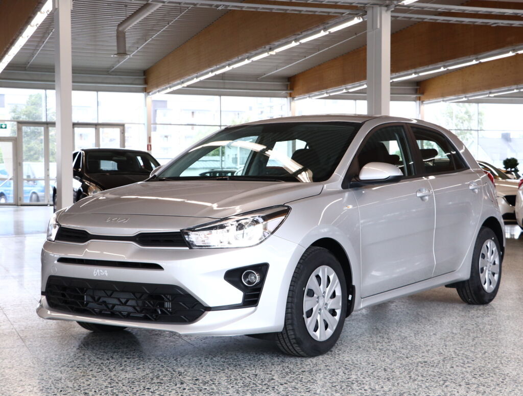 Kia Rio 2024 Hopea