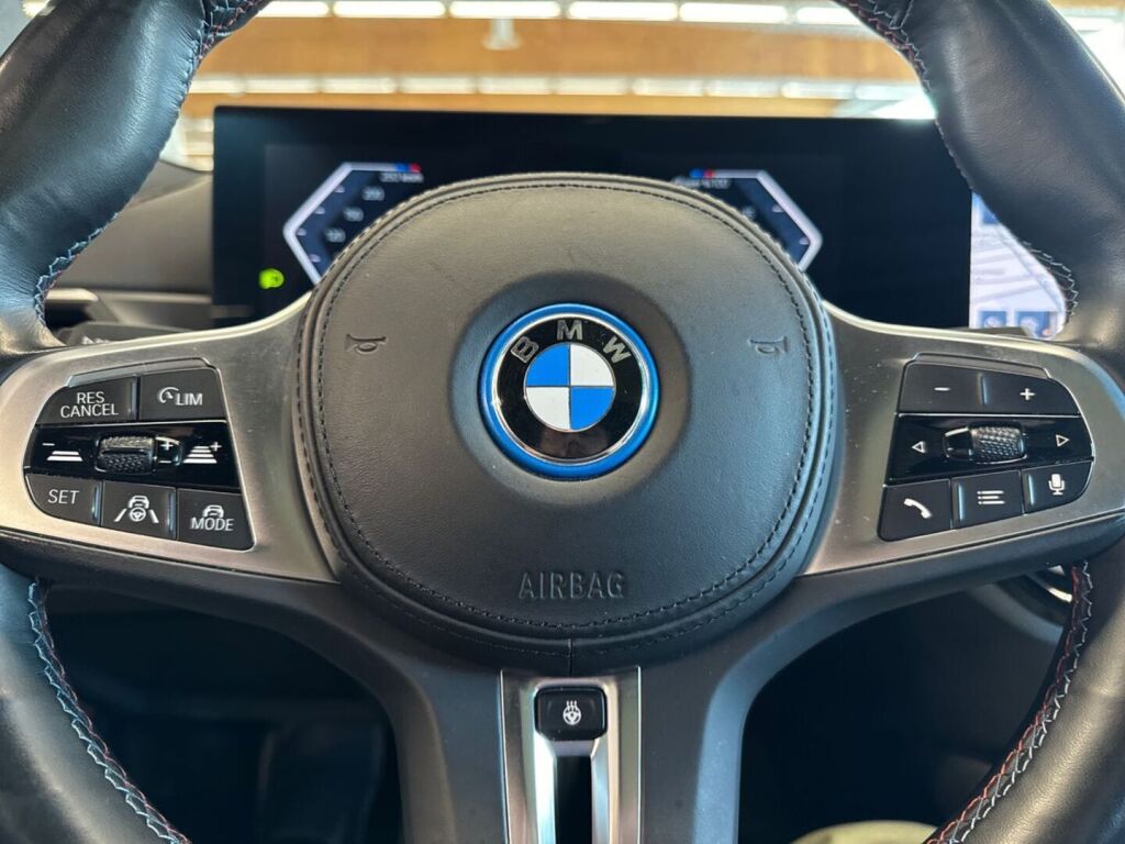 BMW I4 M50 2023 Oranssi