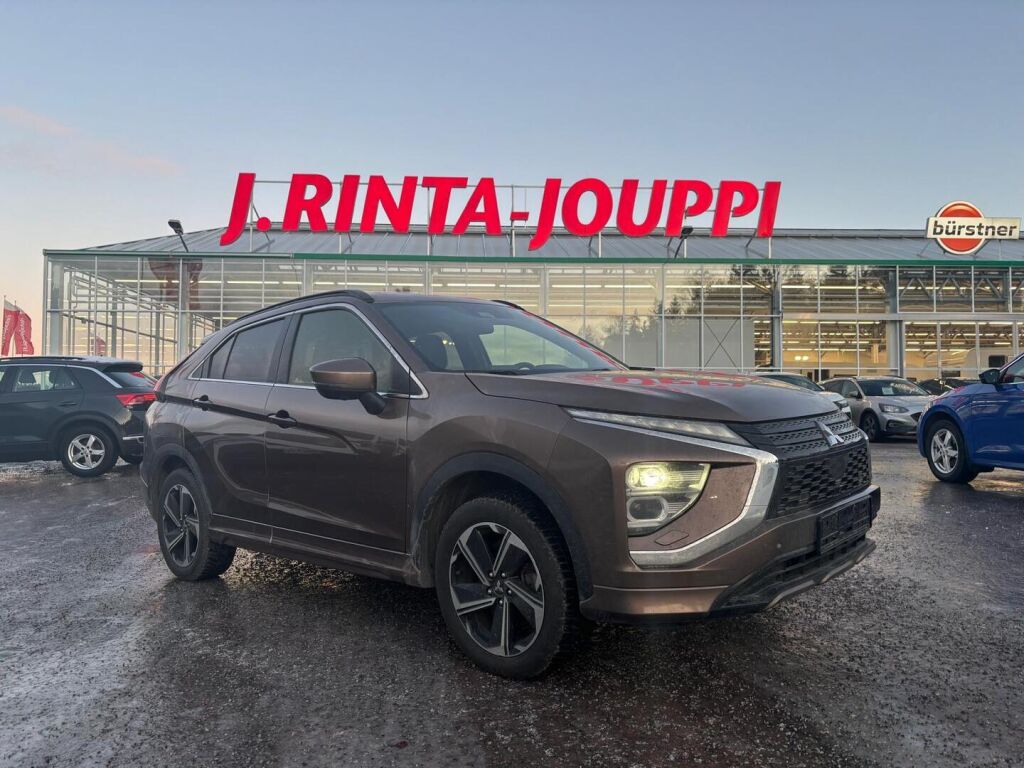 Mitsubishi Eclipse Cross 2023 Metalli ruskea