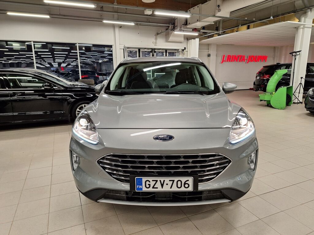 Ford Kuga 2021 Harmaa