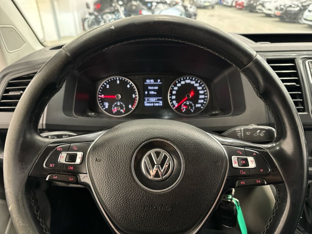 Volkswagen Transporter 2019 Harmaa