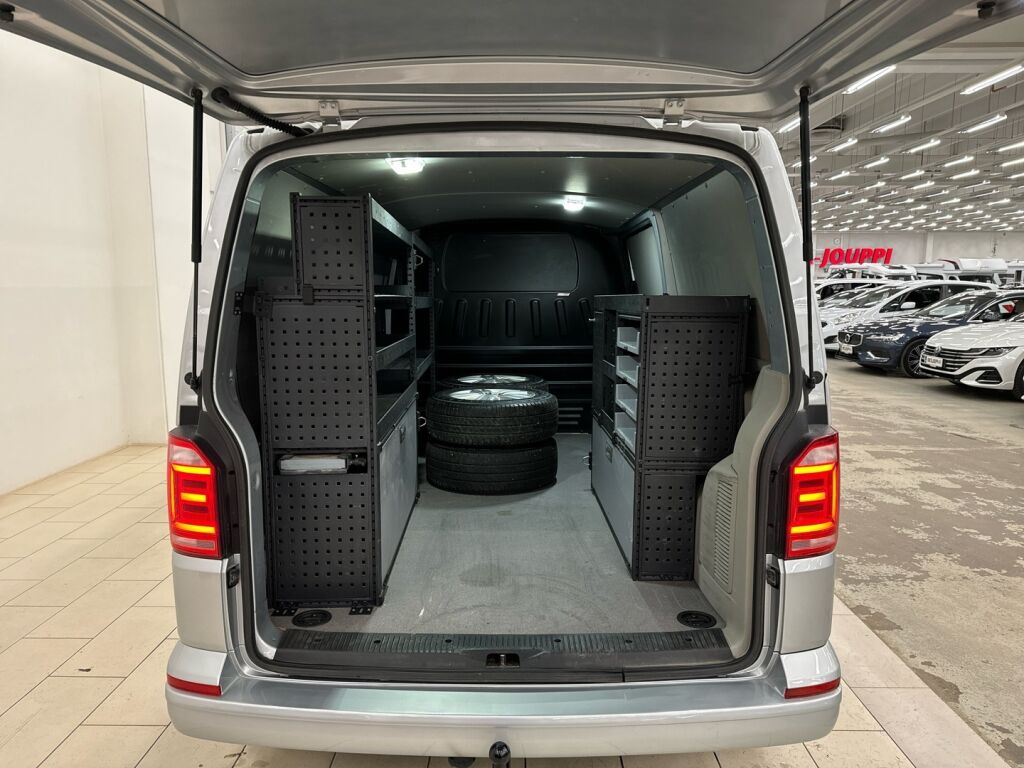 Volkswagen Transporter 2019 Harmaa