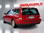 Volvo V70 2006 Punainen