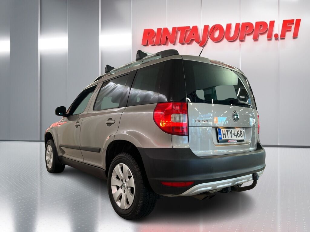 Skoda Yeti 2011 Ruskea (beige)