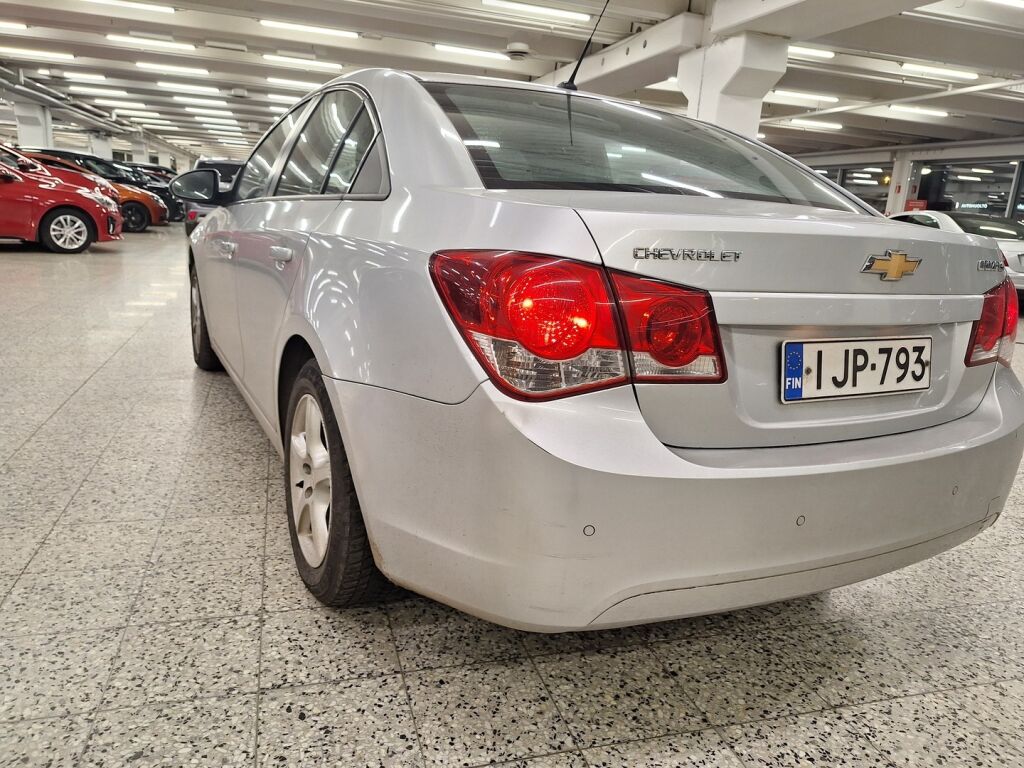 Chevrolet Cruze 2011 Hopea