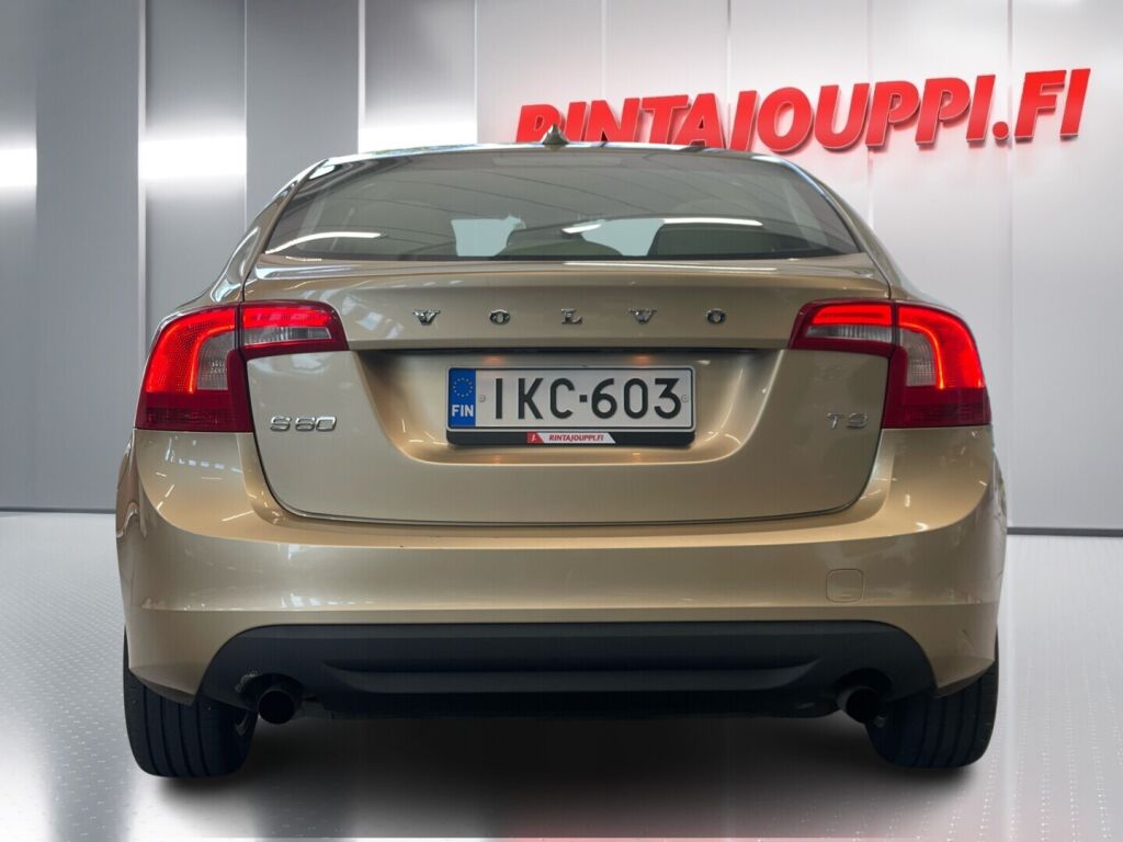 Volvo S60 2011 Ruskea (beige)