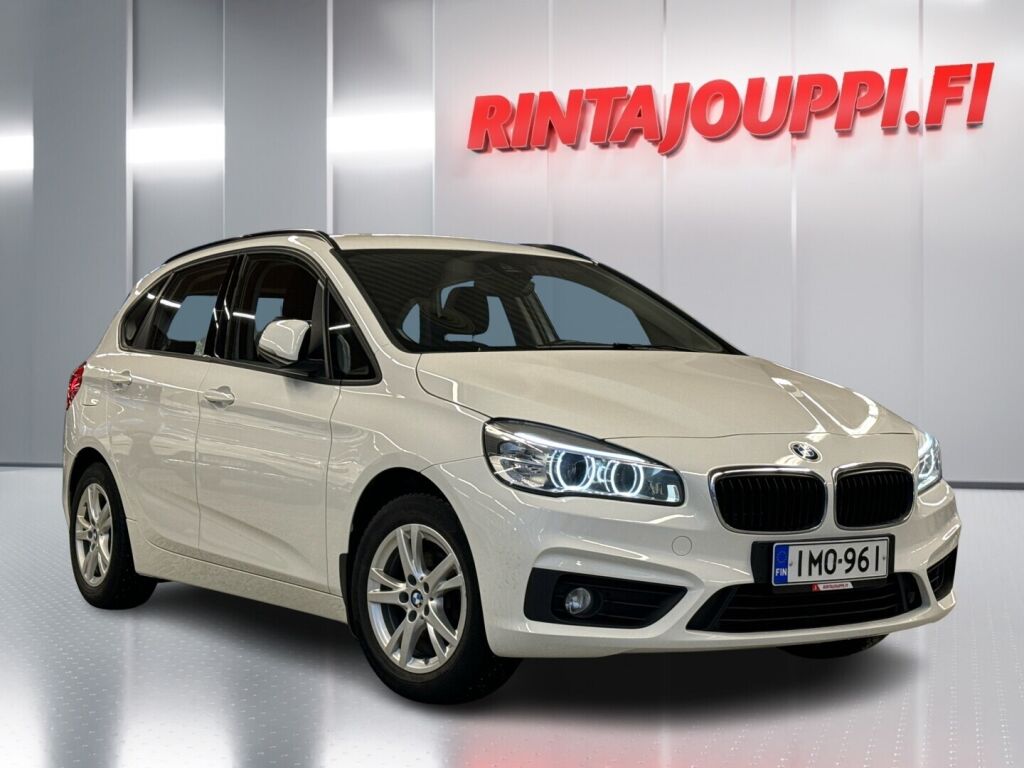 BMW 216 2016 Valkoinen