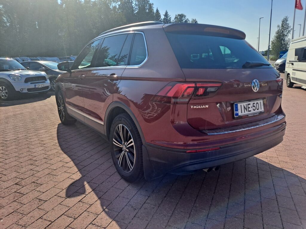 Volkswagen Tiguan 2017 Punainen