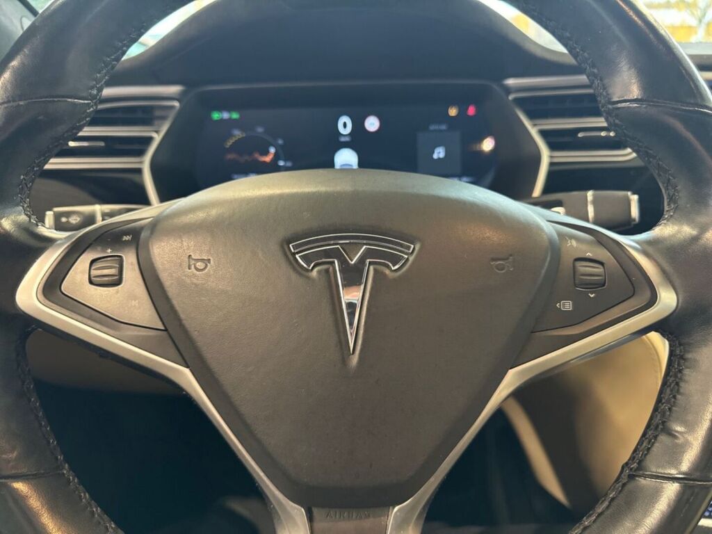 Tesla Model S 2017 Valkoinen