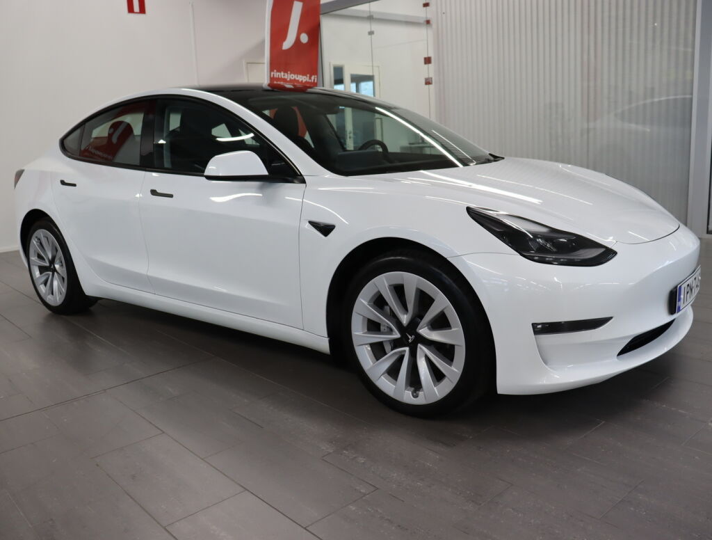 Tesla Model 3 2022 Valkoinen