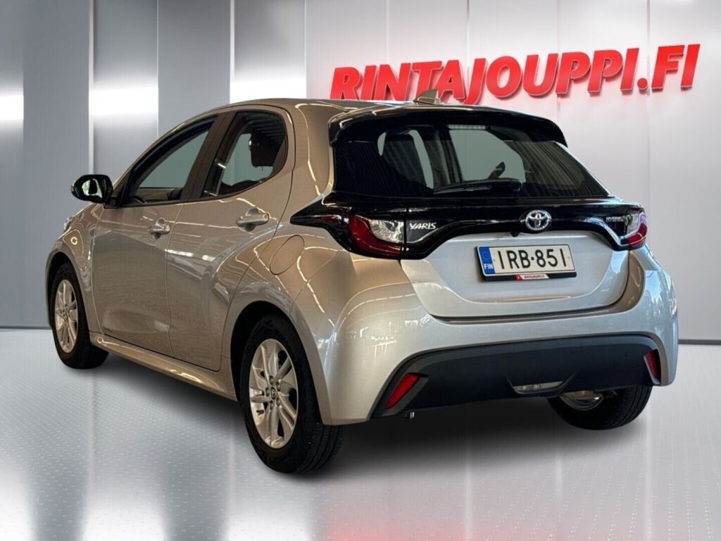 Toyota Yaris 2023 Hopea