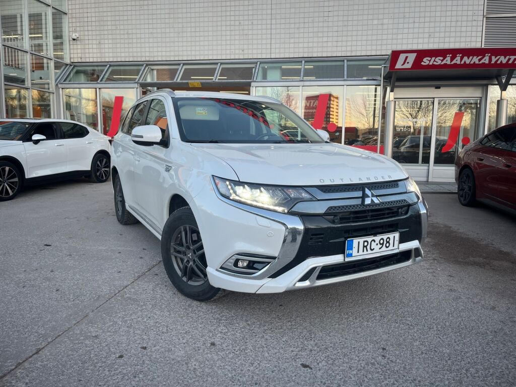 Mitsubishi Outlander PHEV 2020 Valkoinen