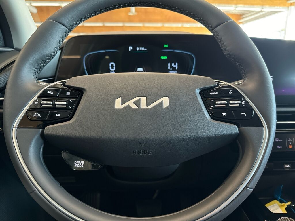 Kia Niro 2025 Valkoinen