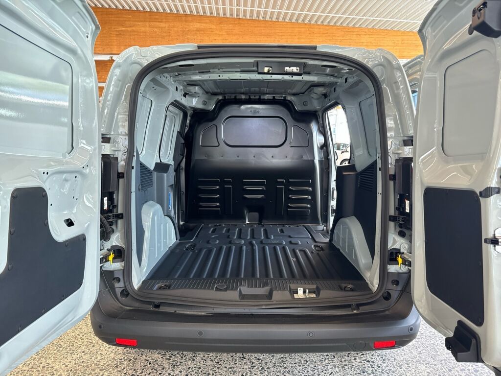 Ford Transit Courier 2024 Cactus Gray