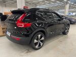 Volvo XC40 2022 Musta