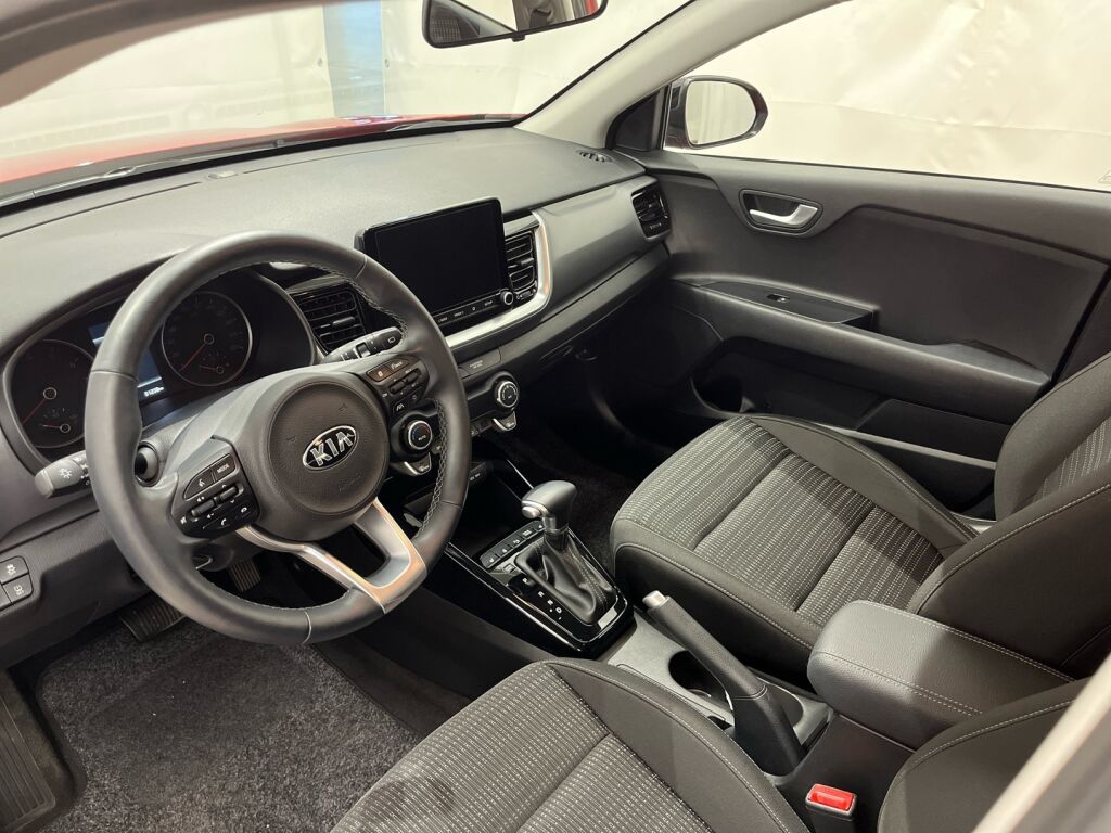 Kia Stonic 2021 Punainen