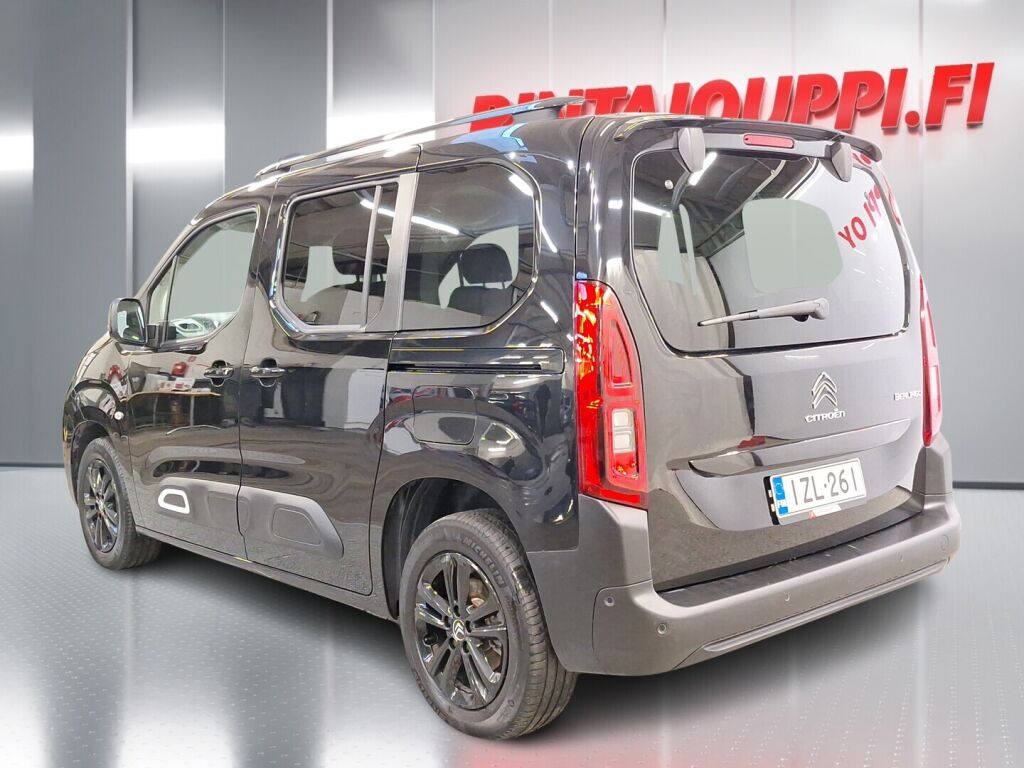 Citroen Berlingo 2021 Musta