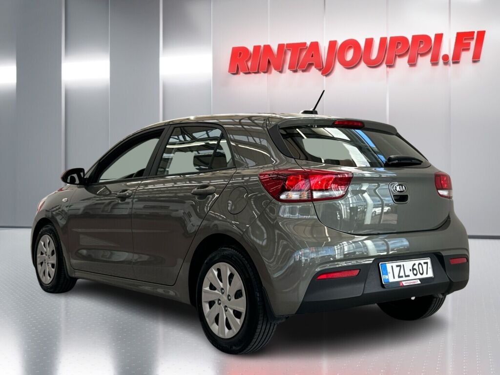 Kia Rio 2022 Vihreä